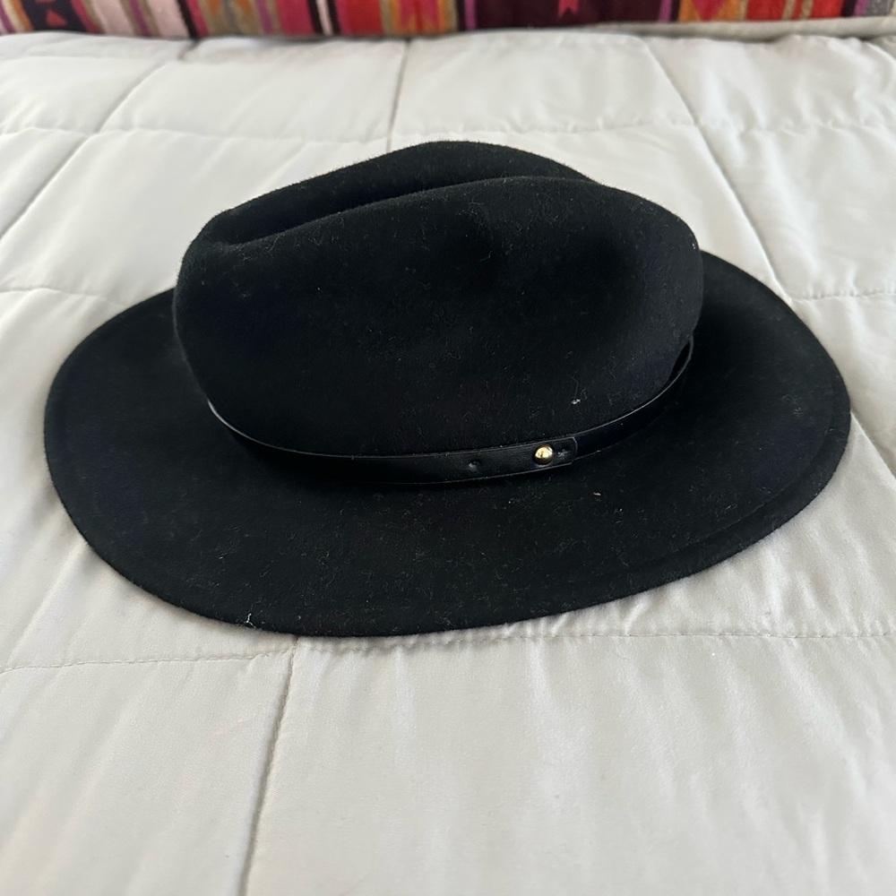Free People Black Felt Hat